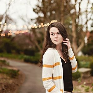 Meet your Posher, Hannah